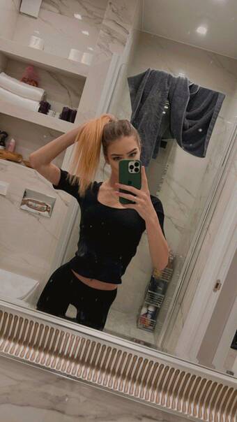 Индивидуалка Лена +7(981)294-39-94 СПБ