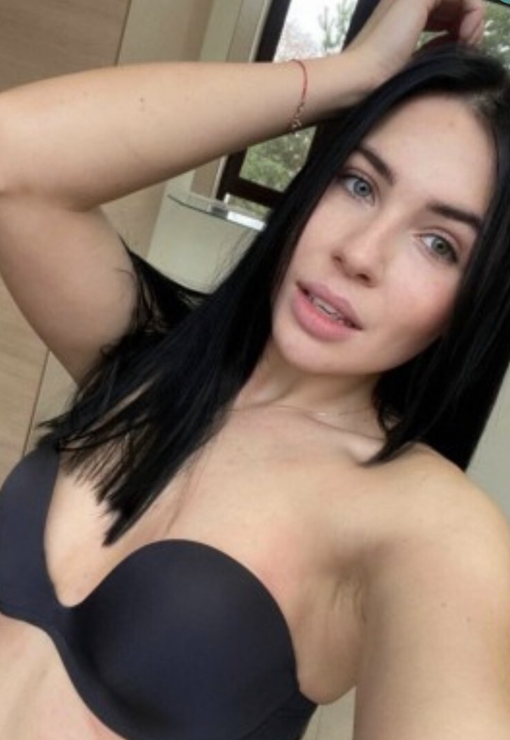 Проститутка Питера Лиана с 3 размером груди предлагает интим услуги у метро Волковская  +7(981)136-33-84 - фото 3