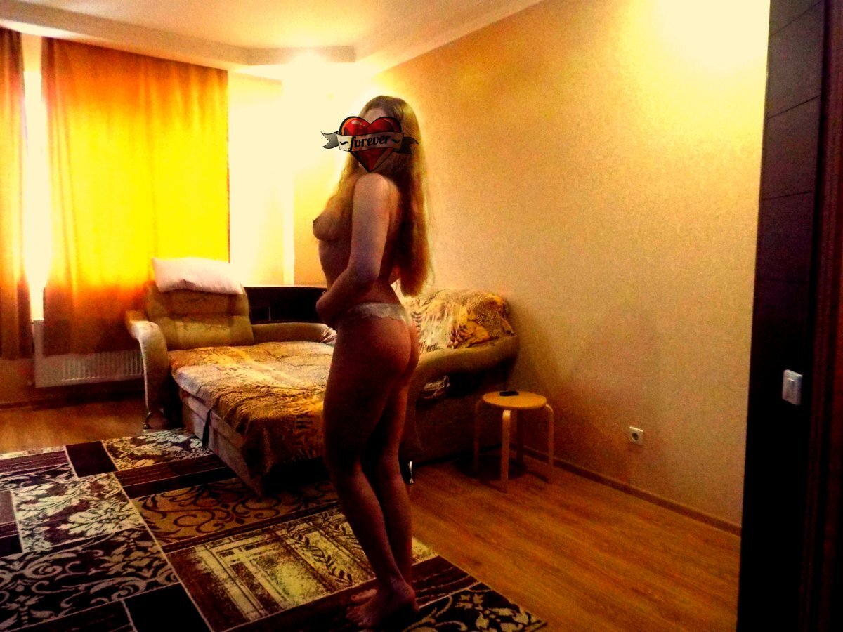 Проститутка Питера Кристи с 3 размером груди предлагает интим услуги у метро Волковская  +7(911)830--21-77 - фото 3